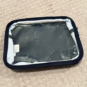 Thirty-one Get Creative Rectangle Pouch Dot Trio. Never used.